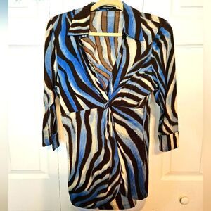 #370 Apt 9- Blue, Brown, White cross front tunic- Size: XL